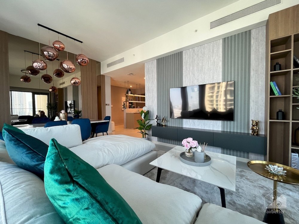 Дубай: Luxury Burj Royale 4bed With Balcony Burj Khalifa Fountain View