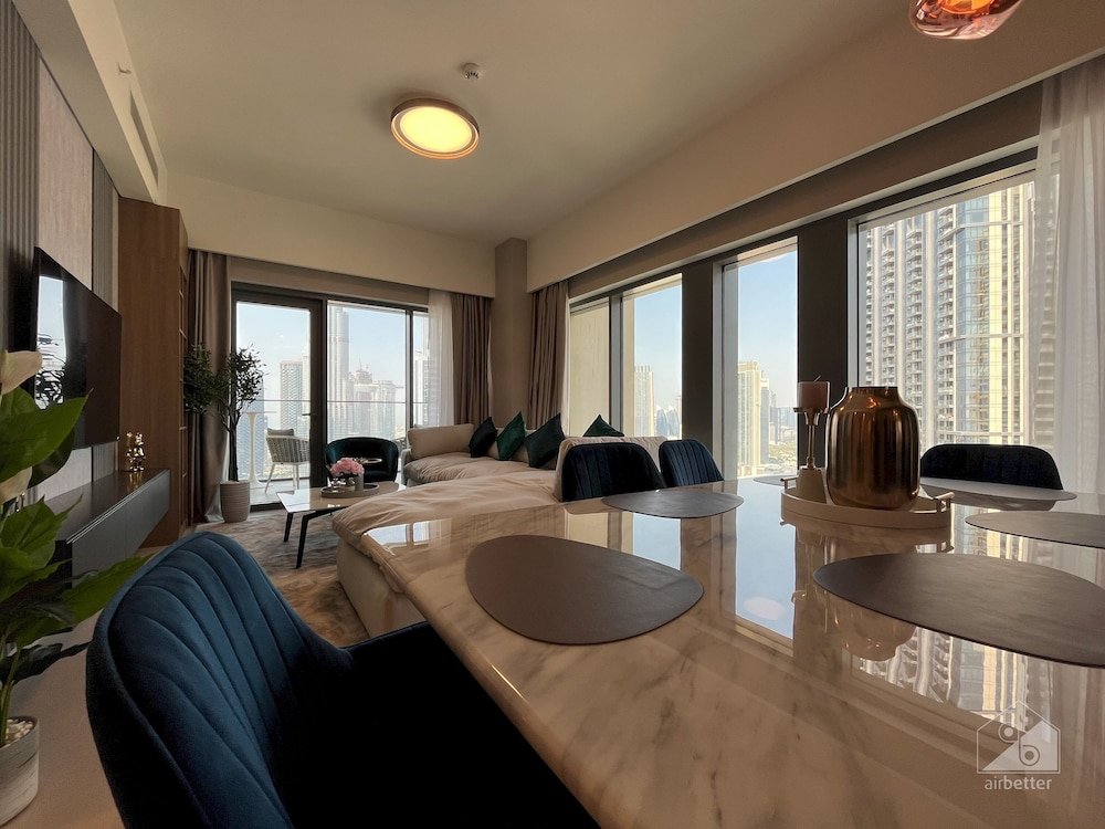 Дубай: Luxury Burj Royale 4bed With Balcony Burj Khalifa Fountain View