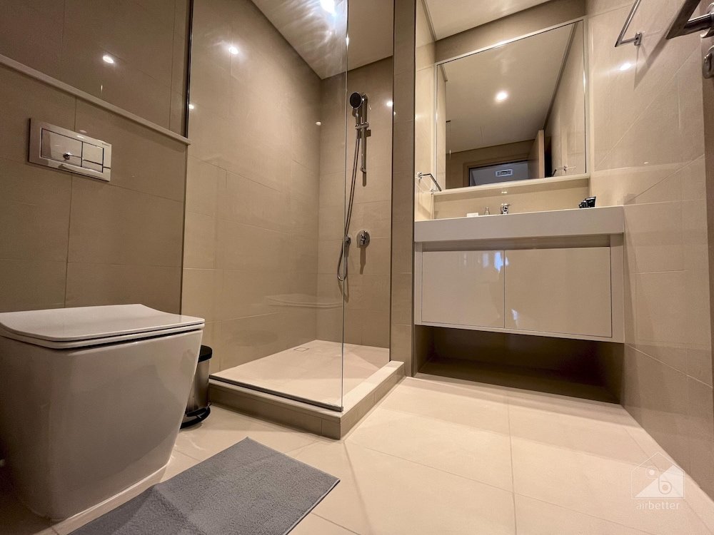Дубай: Luxury Burj Royale 4bed With Balcony Burj Khalifa Fountain View