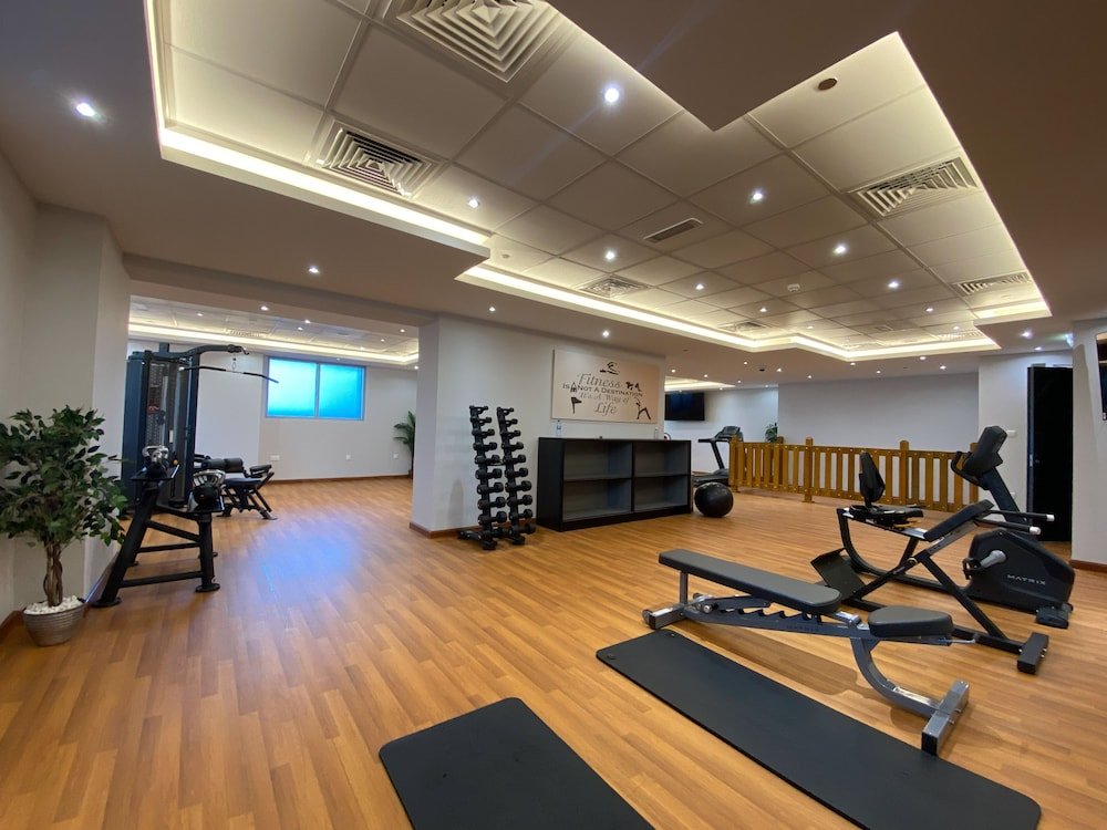 Дубай: Luxury StayCation - Vibrant 1BR Apartment With Pool and Huge Balcony
