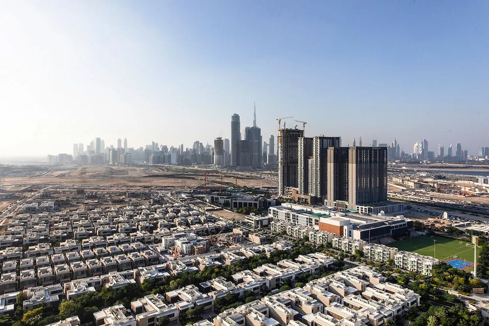 Дубай: Sobha waves 1BR with panoramic views