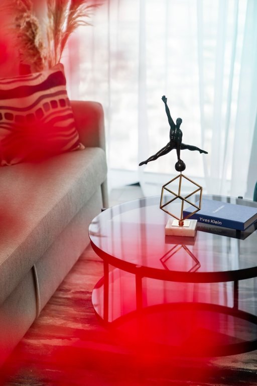 Дубай: Sobha waves 1BR with panoramic views