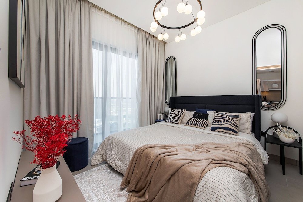 Дубай: Sobha waves 1BR with panoramic views