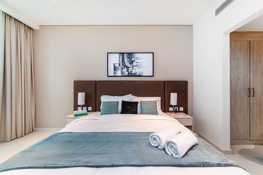 Дубай: Cozy 1BR in Seven Palm