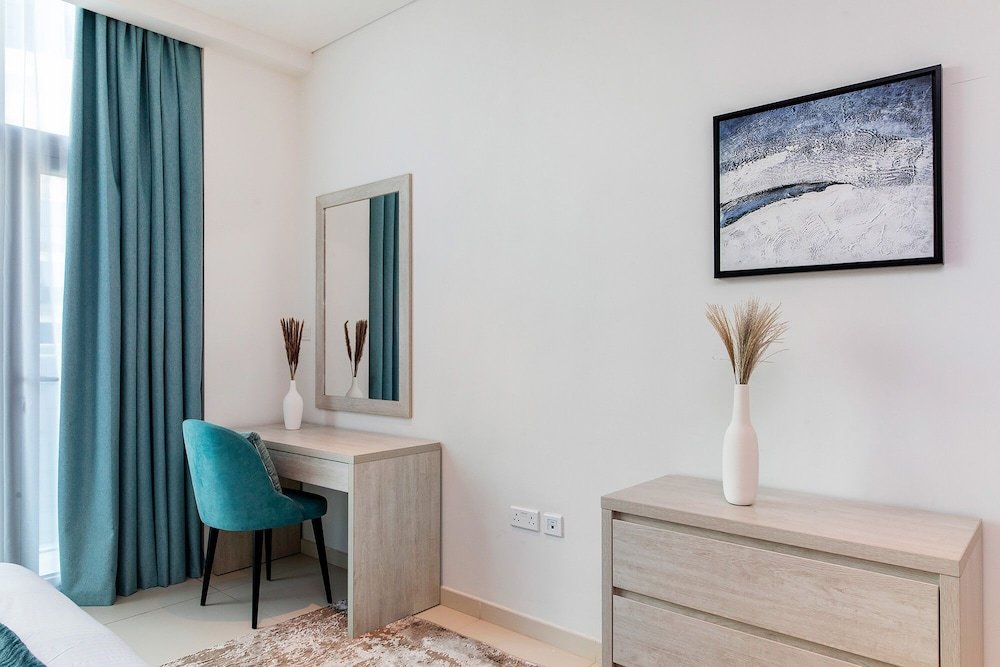 Дубай: New 2BR apartments at Seven Palm