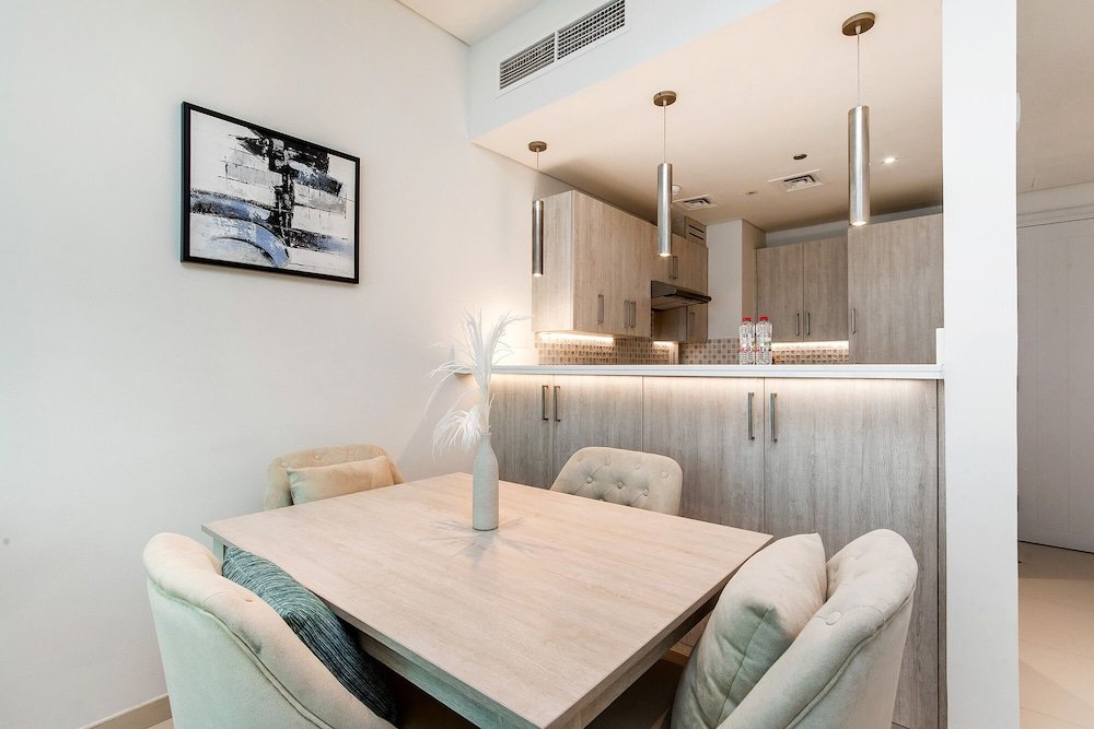 Дубай: New 2BR apartments at Seven Palm