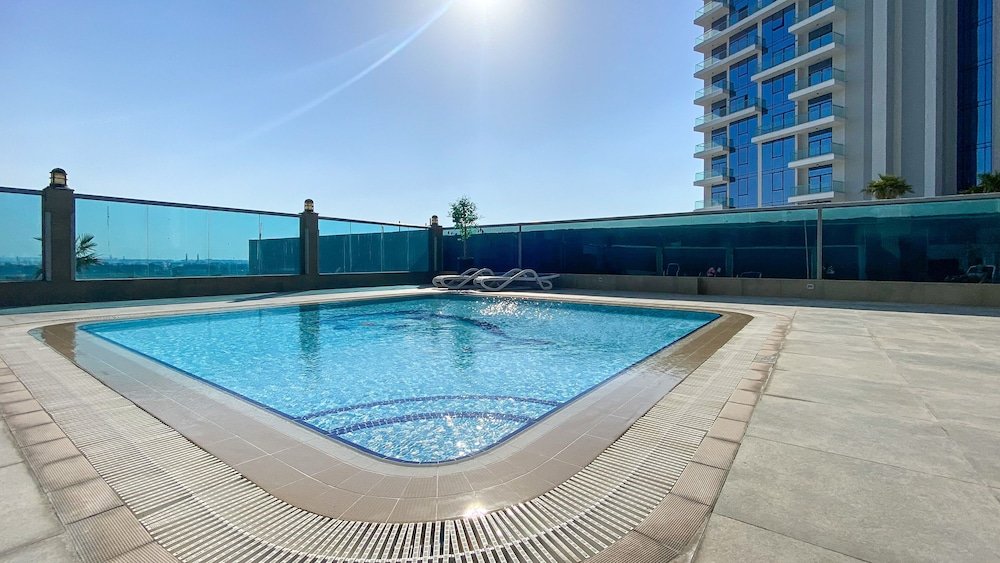 Дубай: Luxury StayCation - Elegant 1BR Apartment in the Heart of Dubai