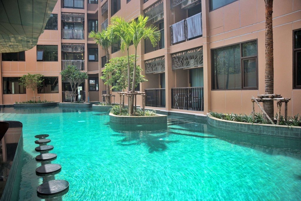 Муанг: The Proud Karon Beach Phuket Trademark Collection By Wyndham