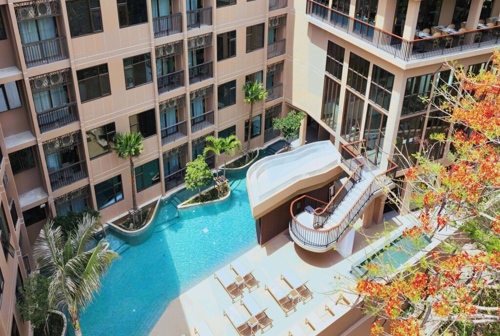 Муанг: The Proud Karon Beach Phuket Trademark Collection By Wyndham