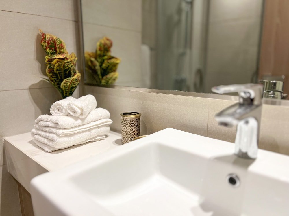 Дубай: Cosmos Living MBR City 9 min Burj Khalif