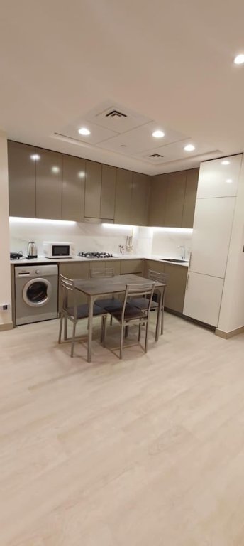 Дубай: Cosmos Living MBR City 9 min Burj Khalif