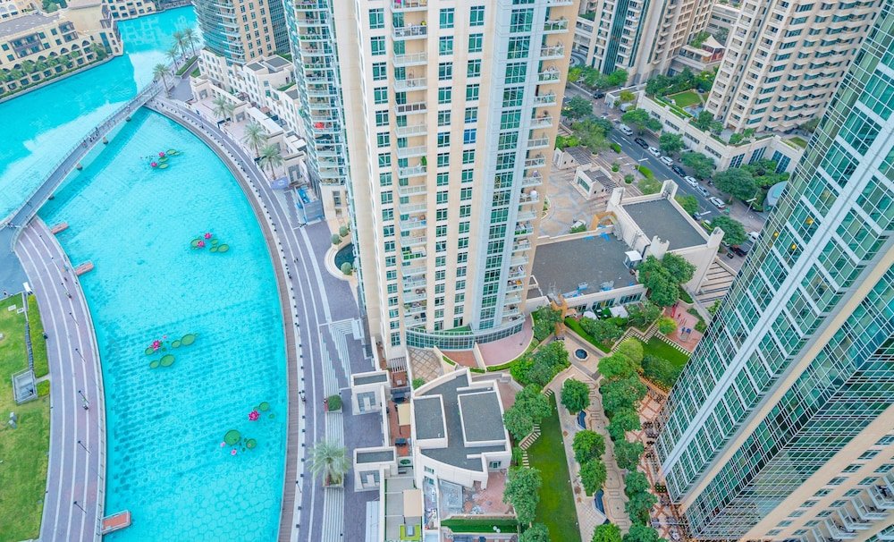 Дубай: HomesGetaway-The Residences 3BR Downtown