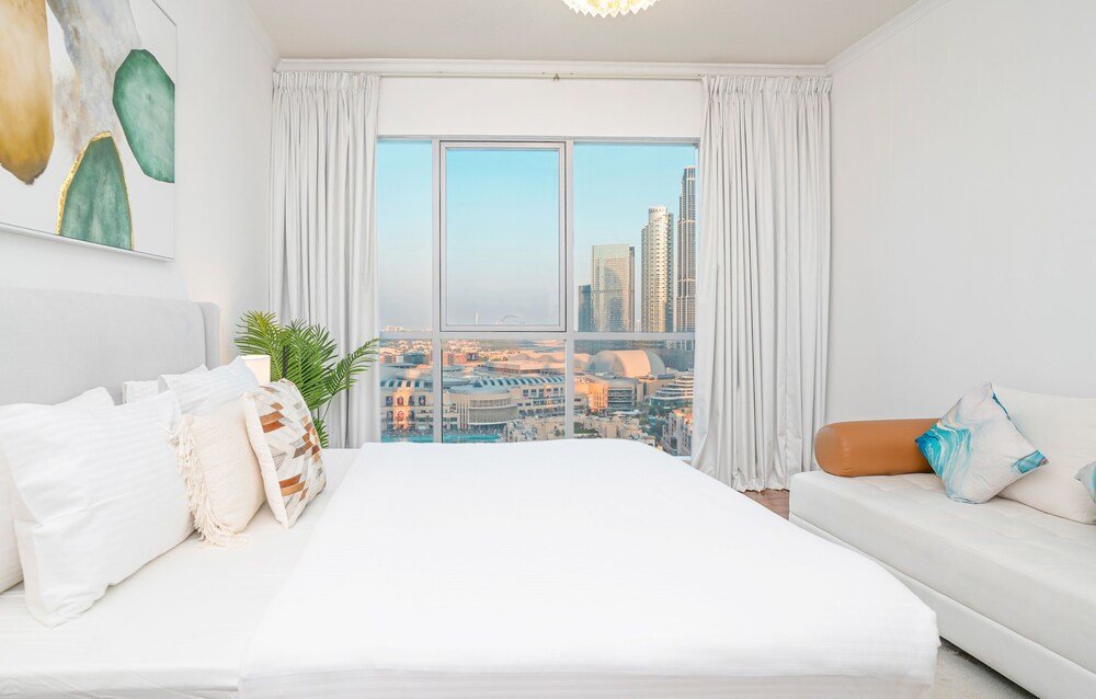 Дубай: HomesGetaway-The Residences 3BR Downtown