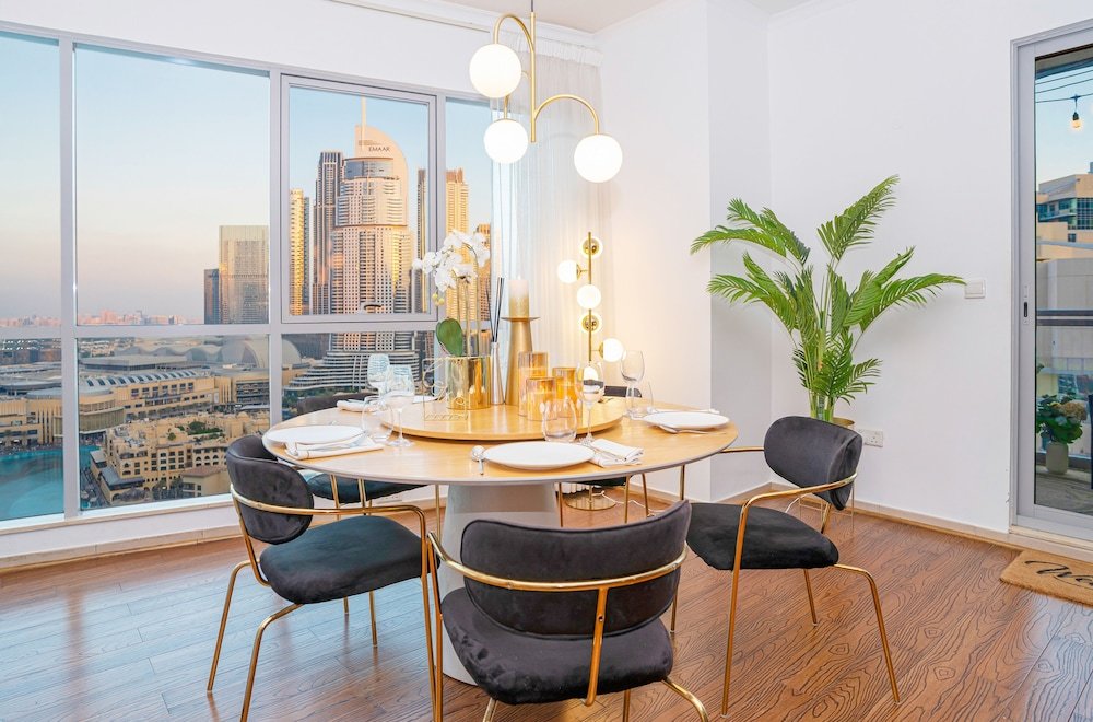Дубай: HomesGetaway-The Residences 3BR Downtown