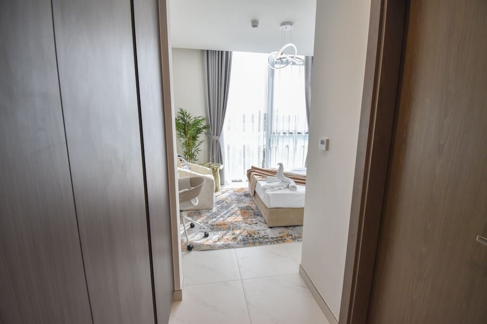 Дубай: Yogi - Luxury Apartment With Beach Access