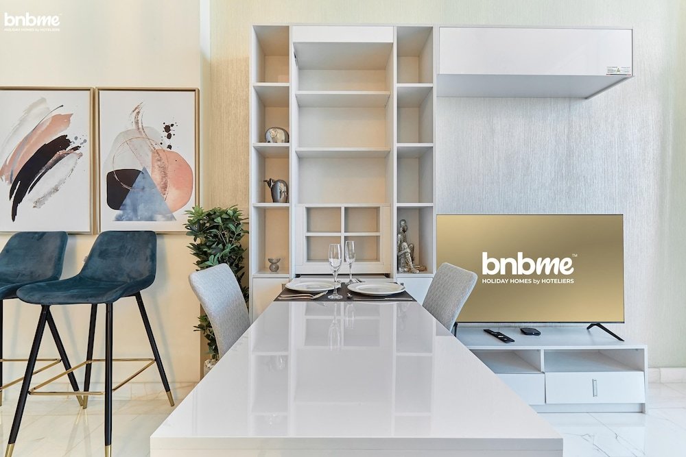 Дубай: bnbme | Bayz by Danube | STUDIO