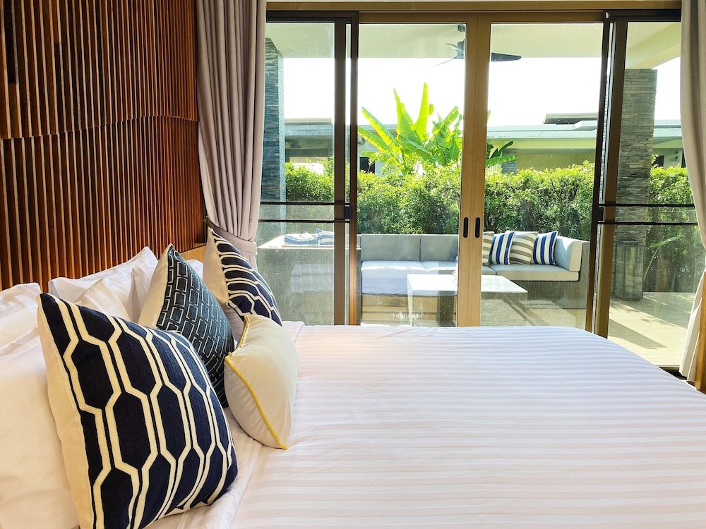 Designer Panoramic Seaview 2br Pool Villa Naithon Beach Num7131 — фото 6