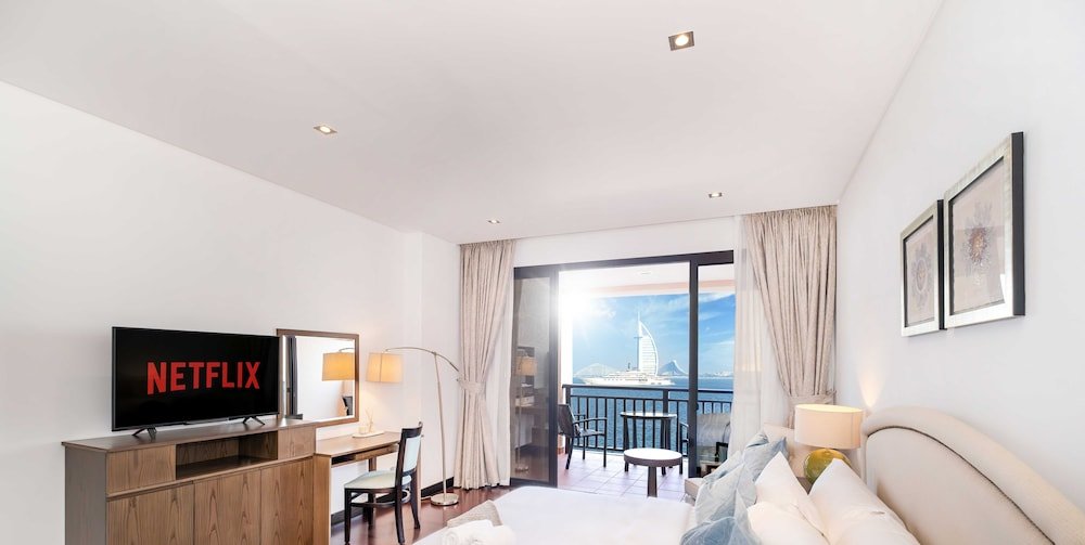 Дубай: LUX The Anantara Residence Suite 2