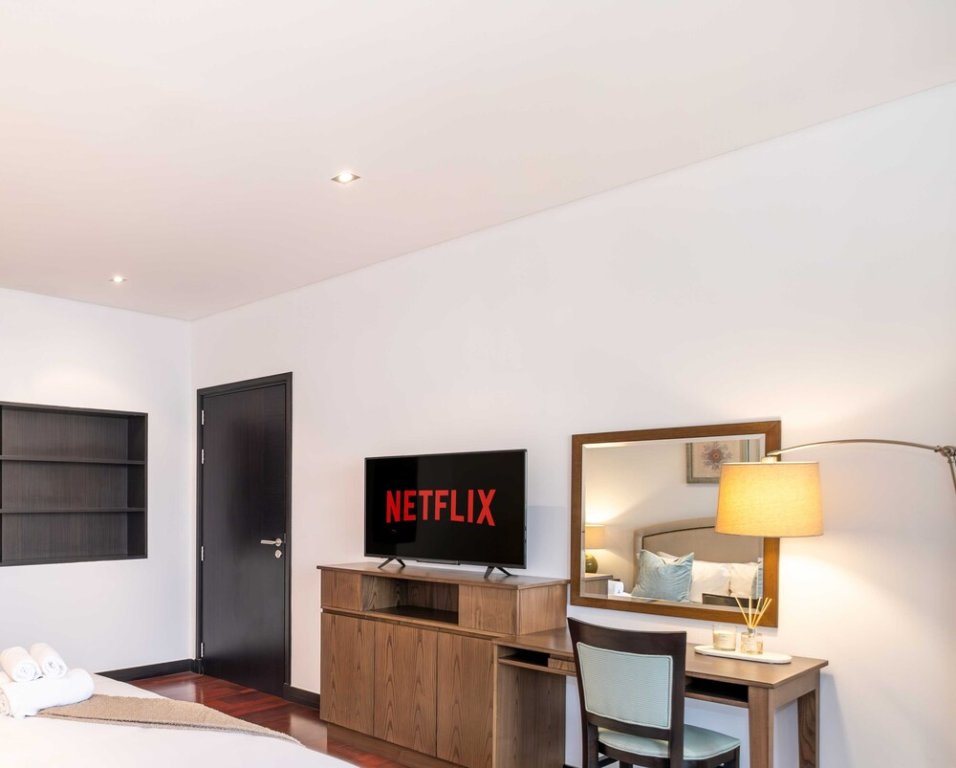 Дубай: LUX The Anantara Residence Suite 2