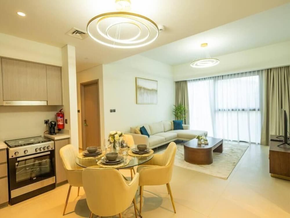 Дубай: Mh- Modern 1-bedroom Abode Ref - 4004