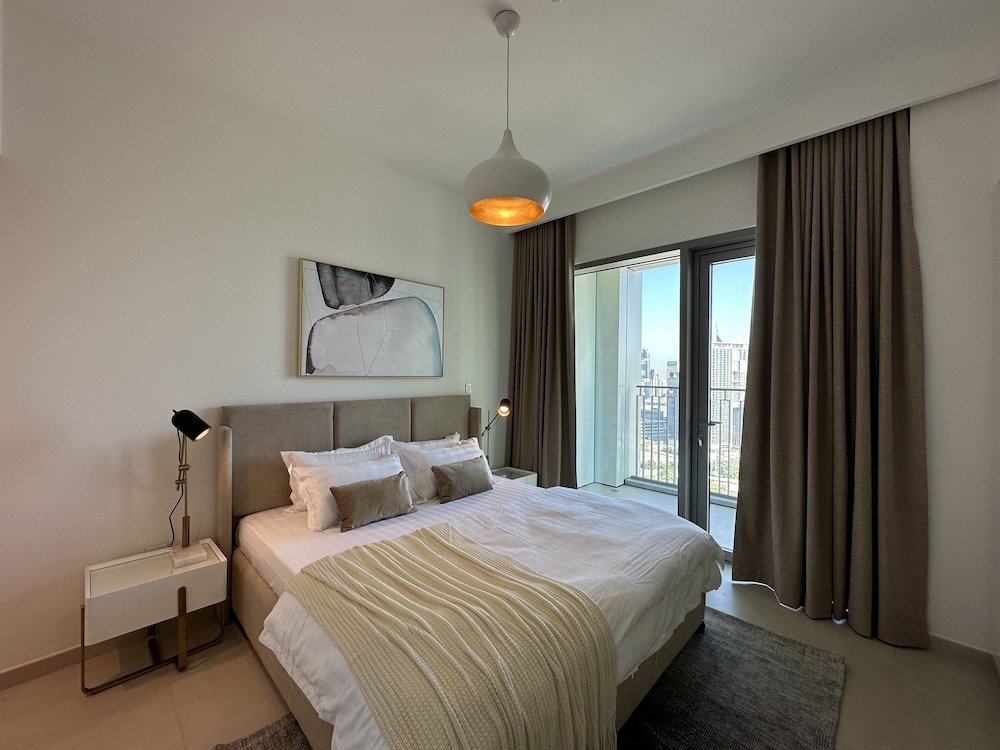 Дубай: HomesGetaway -  2BR in Downtown Views II