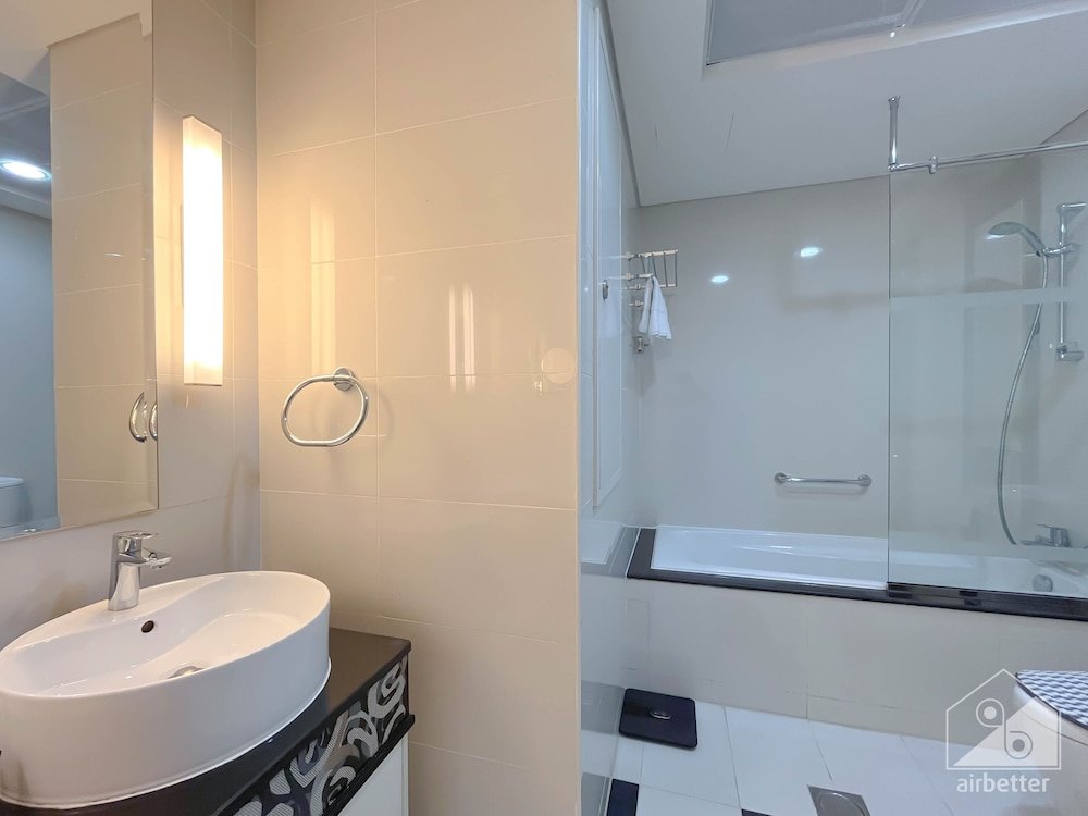 Дубай: Damac Dubai Mall Luxury 1B