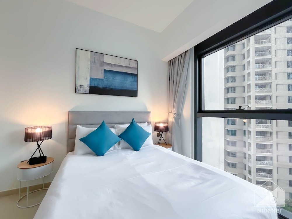 Дубай: Luxurious 1B With Breathtaking Views Downtown