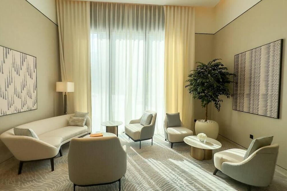 Дубай: Mh - Stylish 2-bedroom Residence Ref 4100