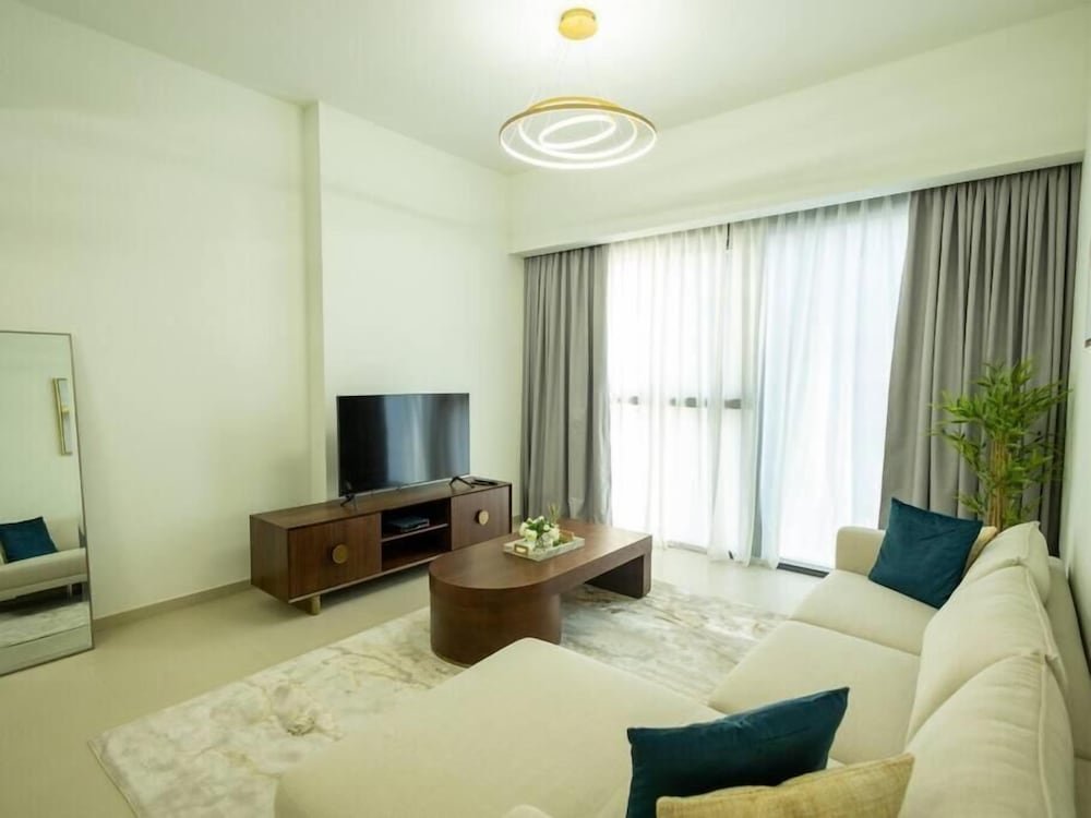Дубай: Mh - Luxury Redefined 1- Bedroom Ref - 4007
