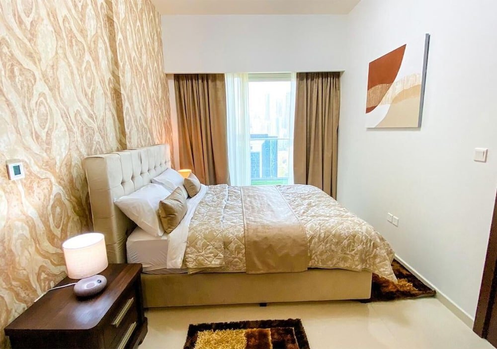 Дубай: Mh- Fully Furnished 2 Bhk Vera Residence Ref 24021