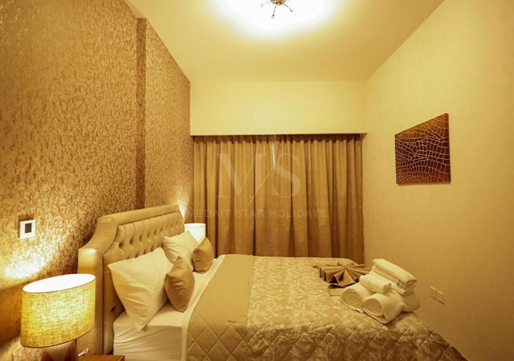 Дубай: Mh- Modern 2 Bhk Burj Khalifa View Ref 10021