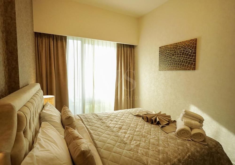 Дубай: Mh- Modern 2 Bhk Burj Khalifa View Ref 10021