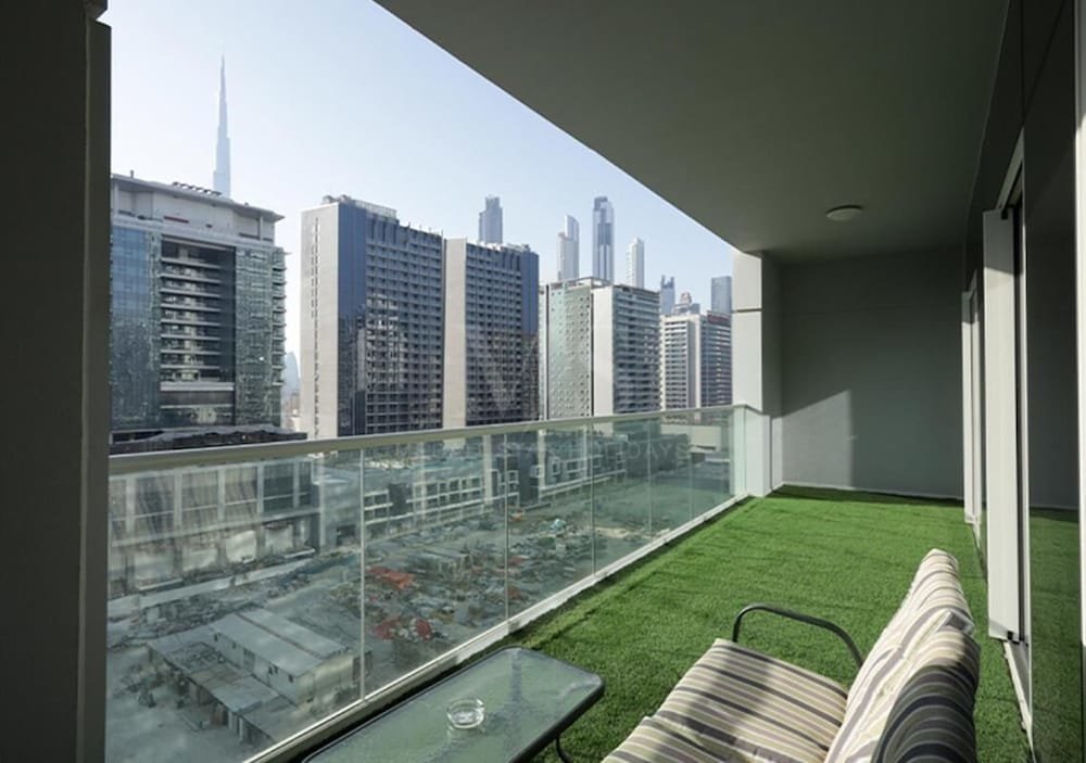 Дубай: Mh- Modern 2 Bhk Burj Khalifa View Ref 10021