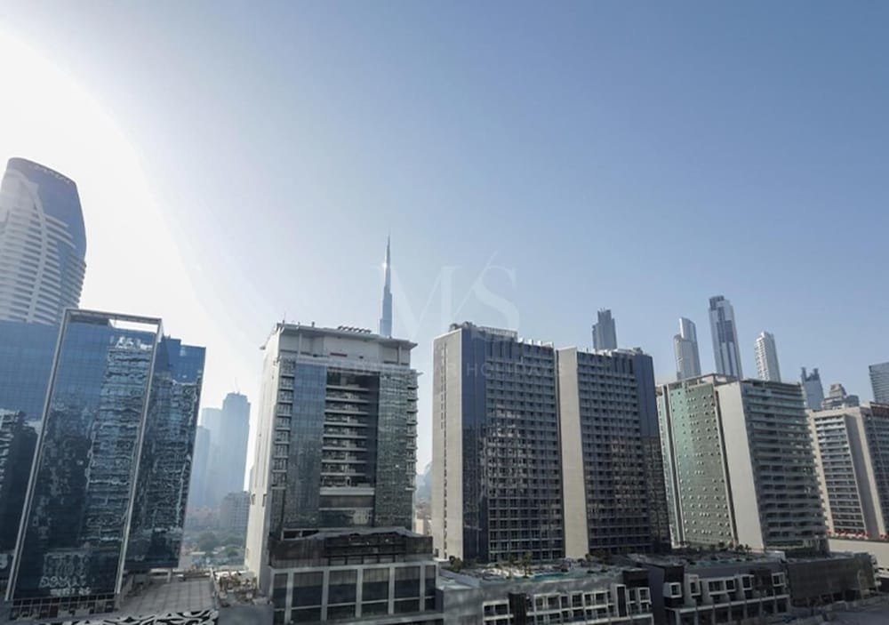 Дубай: Mh- Modern 2 Bhk Burj Khalifa View Ref 10021