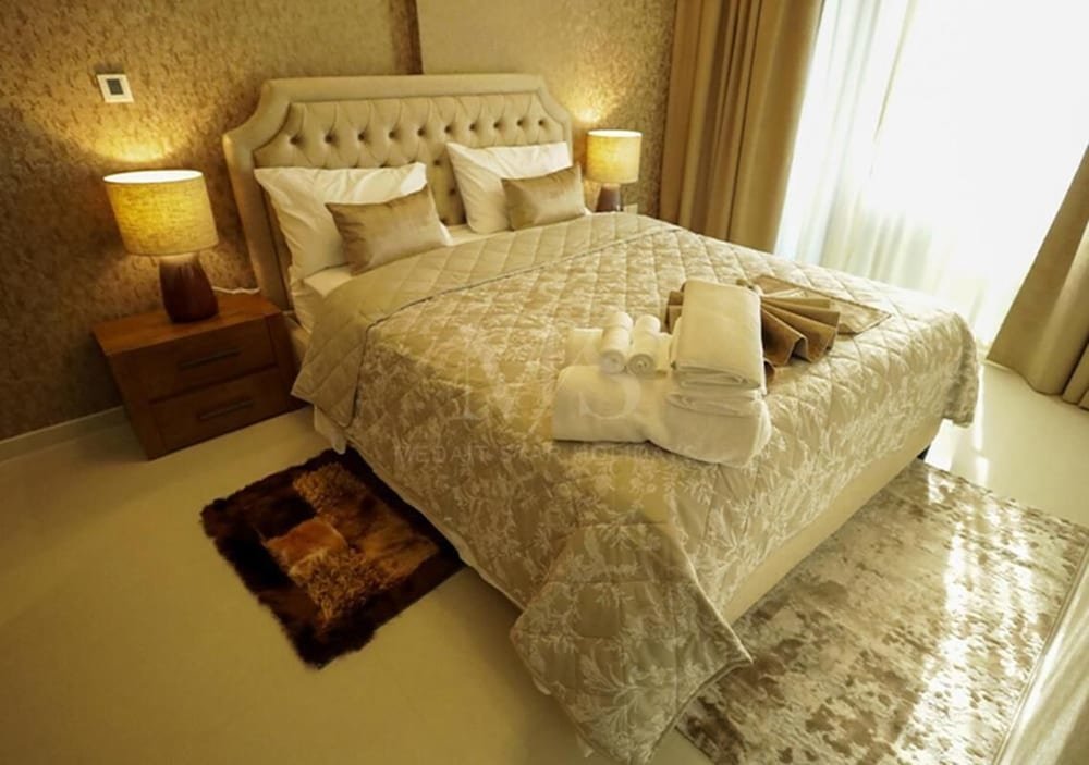 Дубай: Mh- Modern 2 Bhk Burj Khalifa View Ref 10021
