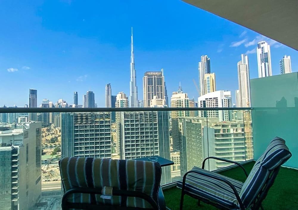 Дубай: Mh- Amazing 1 Bhk Burj Khalifa View in Vera Residence Ref 24019