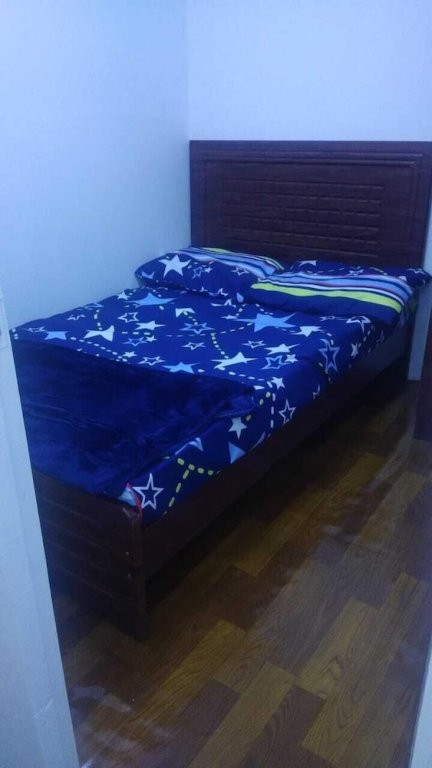 Дубай: Private Couple room near Burdubai