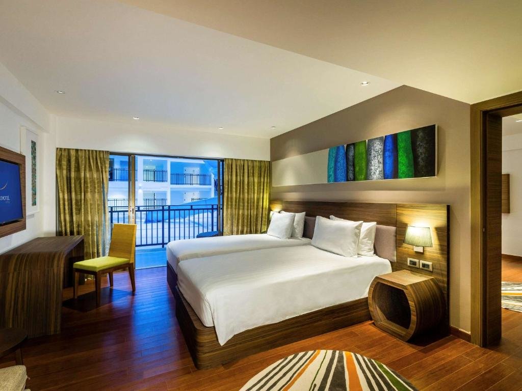 Пхукет: Holiday Inn Resort Phuket Karon Beach, an IHG Hotel