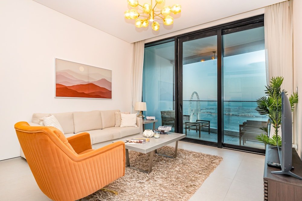 Дубай: Luxury StayCation - Exquisite 2BR with Panoramic Views at Address JBR
