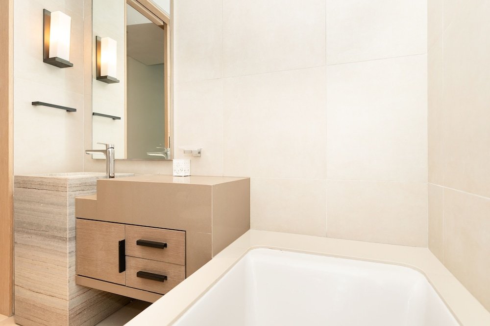 Дубай: Luxury StayCation - Exquisite 2BR with Panoramic Views at Address JBR
