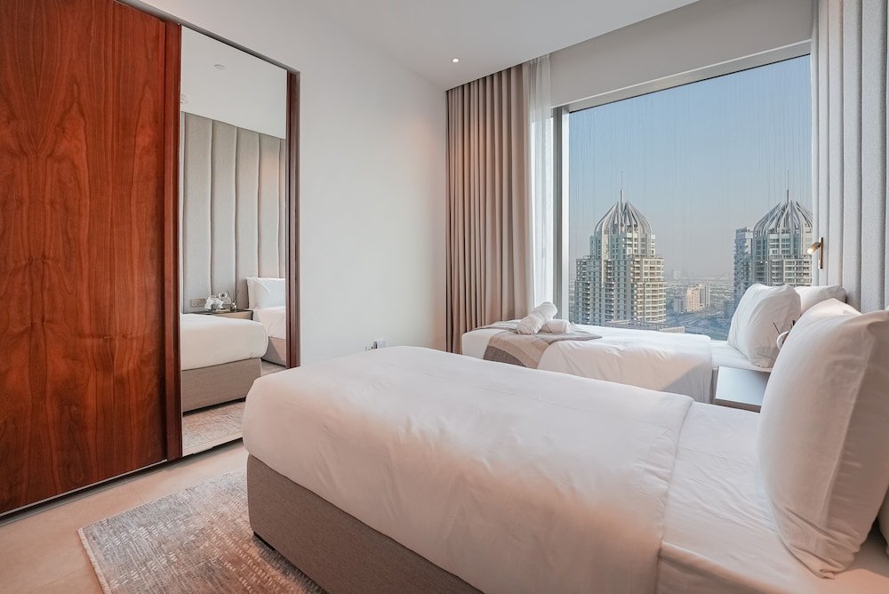 Дубай: Luxe Living - Spacious 2BR - Marina Gate