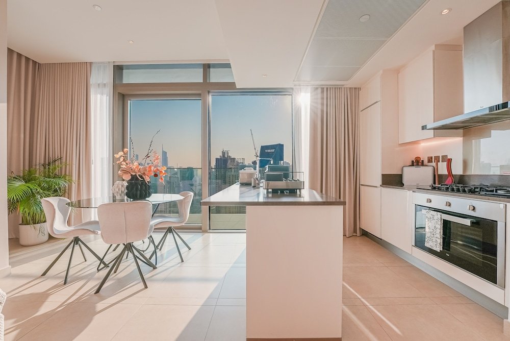 Дубай: Luxe Living - Spacious 2BR - Marina Gate