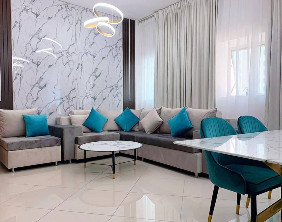 Дубай: Lux High Rise Marina Apartment