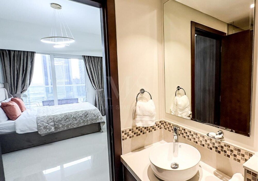 Дубай: Mh- Beautiful 2 Bhk Canal View in Reva Residence Ref 24016