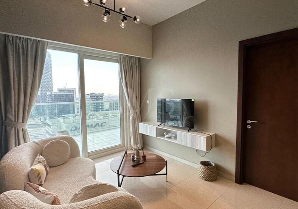 Дубай: Mh- Beautiful 2 Bhk Canal View in Reva Residence Ref 24016