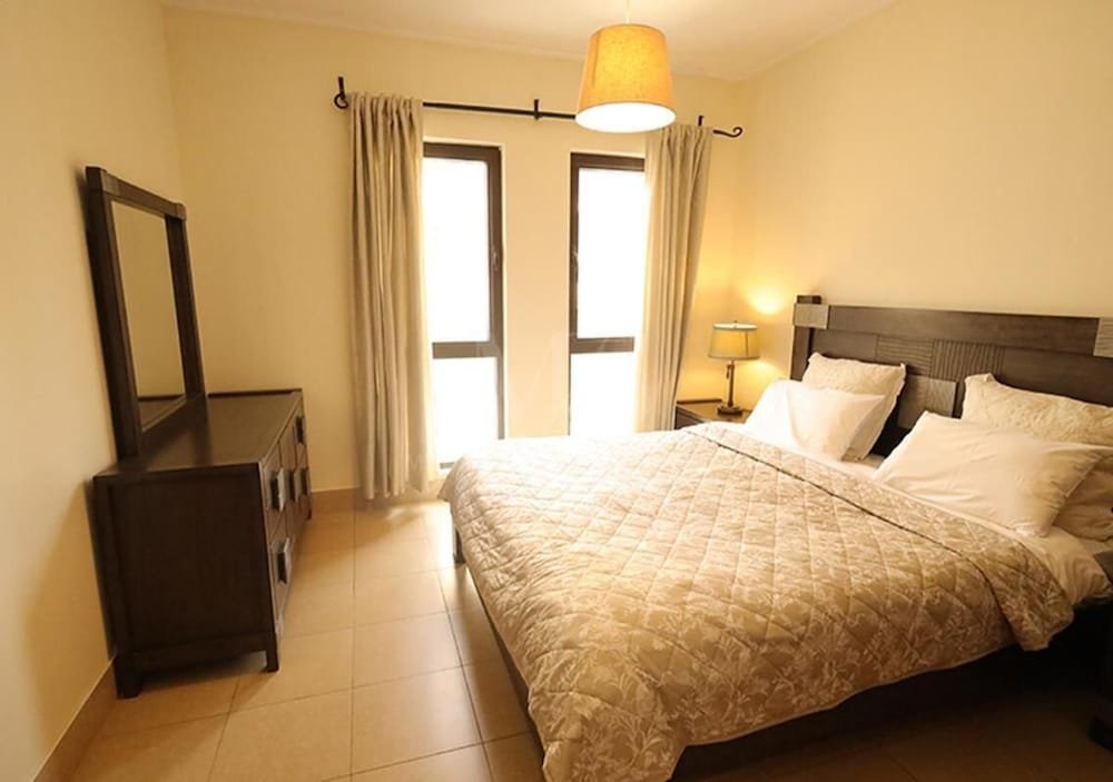 Дубай: Mh- Beautiful One Bed Room in Zanzebeel 2 Ref 2010b