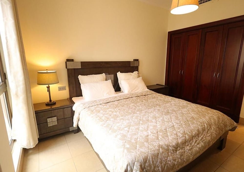 Дубай: Mh- Beautiful One Bed Room in Zanzebeel 2 Ref 2010b