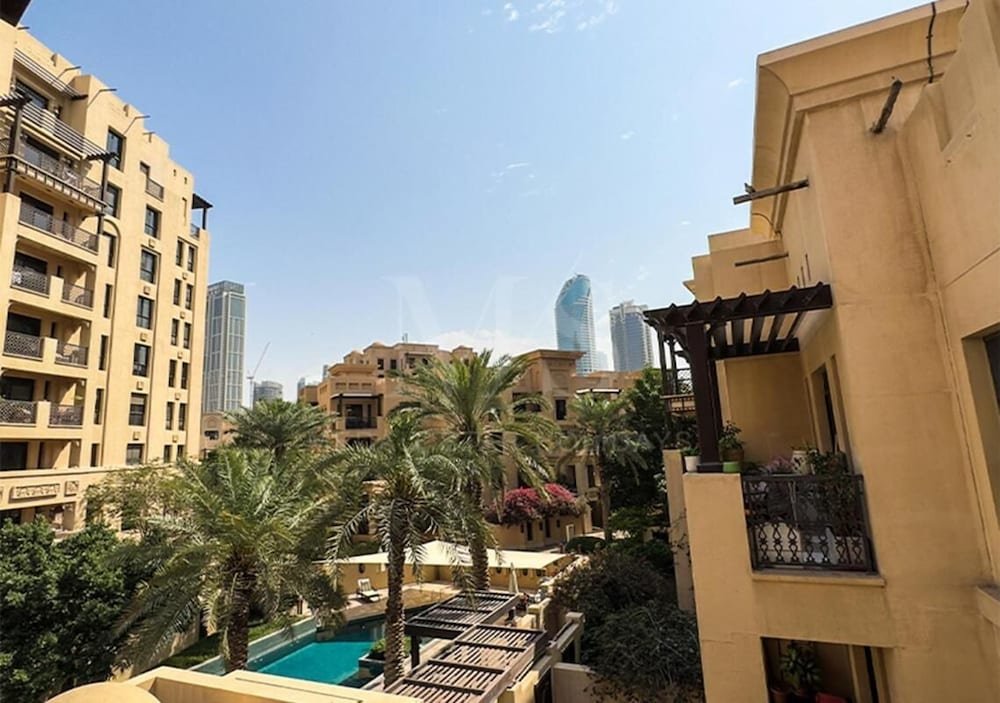 Дубай: Mh- Beautiful One Bed Room in Zanzebeel 2 Ref 2010b