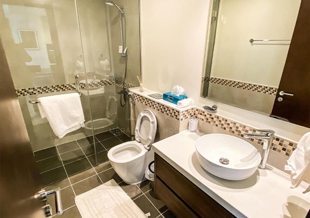 Дубай: Mh-1 Bhk With Stunning Canal View in Reva Residence Ref 26005