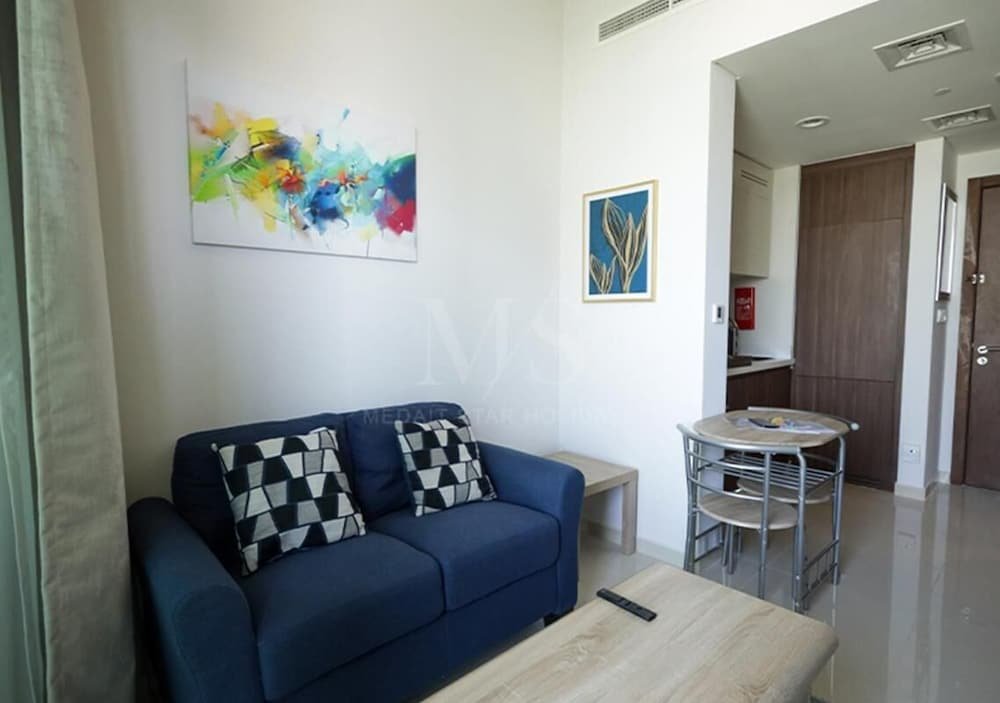 Дубай: Mh-1 Bhk With Serene Canal View in Reva Residence Ref 26009